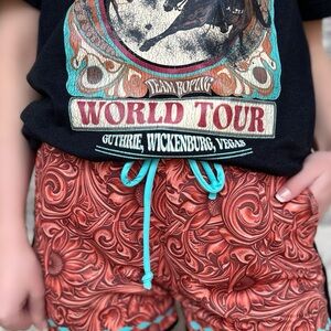 Women’s Leather tool look with Turquoise accents